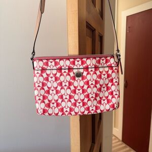 Coach Peyton Dream C East West Swingpack crossbody bag